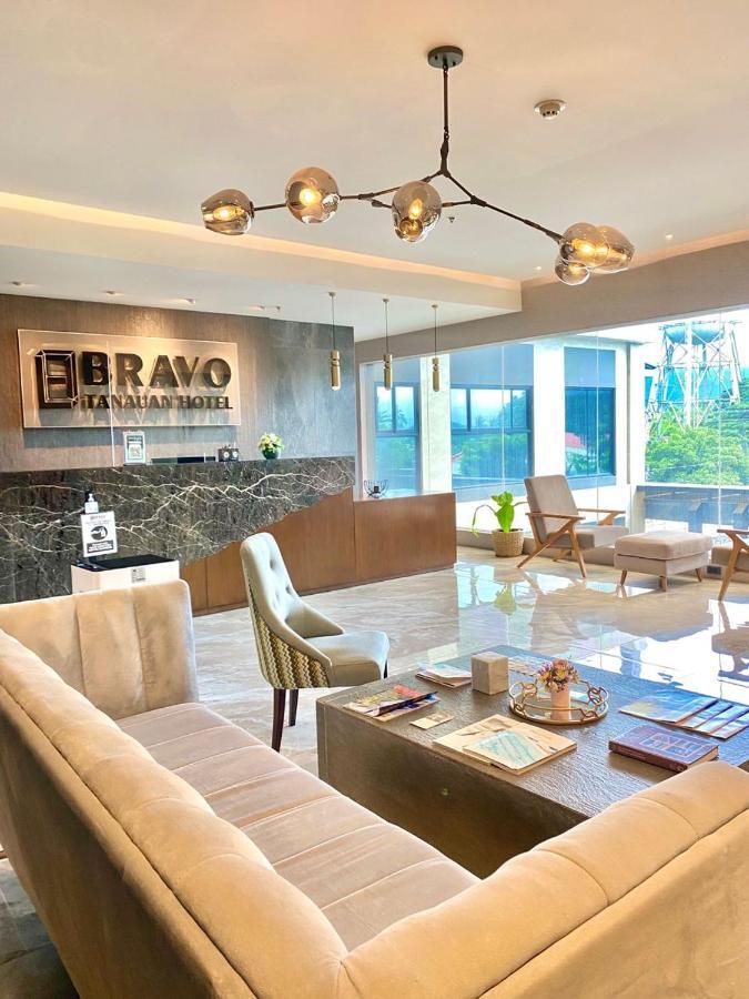 Bravo Tanauan Hotel Exterior photo
